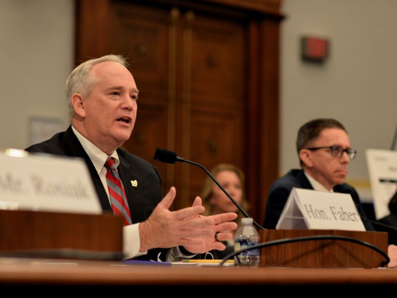Image for the Tweet beginning: Auditor Faber testified before the